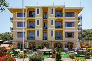 Johanna Park Hotel, Сорренто