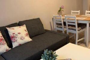 Apartament Romantic, Освенцим