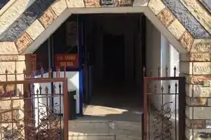 Strasbourg Pansiyon, Текирова