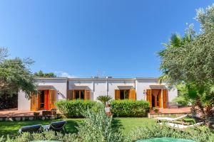 Calarossa Sunrise Cottage, Терразини