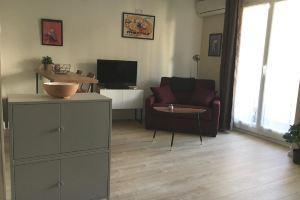 Studio Vieux-port, With Wonderful City View, Furnished Balcony and Wif, Марсель