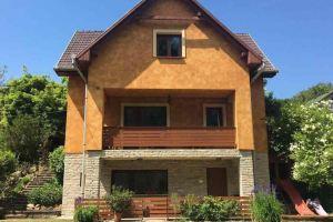 Tulipan Apartman, Эгер