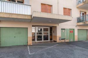 Isernon Private Studio, Анси