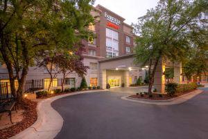 Fairfield Inn & Suites Winston-Salem Downtown, Уинстон-Салем