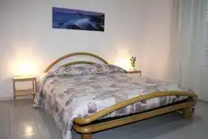 Apartment with 2 Bedrooms in Pescara, with Balcony and Wifi Near the Beach, Монтесильвано