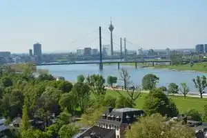Luxury Apartment in Düsseldorf Near Trade Fair, Дюссельдорф