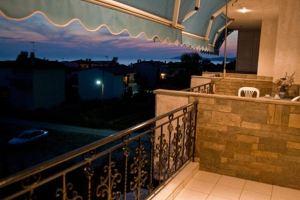 Galini Apartments, Неа-Скиони