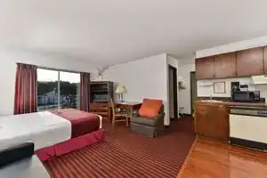 OYO Ocean Breeze Hotel at Lincoln City, Линкольн-Сити