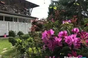 Sadyba Anastasia, Славское