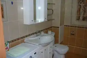 Apartment on Kholodilnaya 83, Тюмень