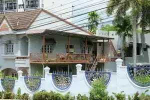 Krabi Host Family - Hostel, Краби