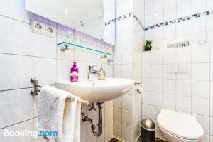 Ferienwohnung Köln Messenähe, Кёльн