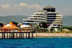 Raymar Resort & Aqua, Окурджалар