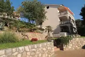 Apartment Milena J, Малинска