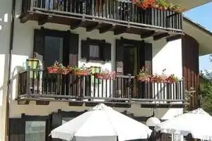 Hotel «Aigle», Курмайор