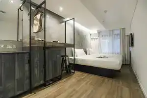 Hotel Hart, Гонконг