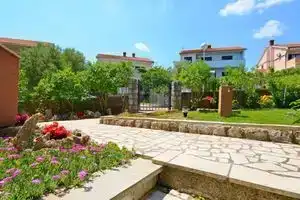 Apartment Mira, Крк