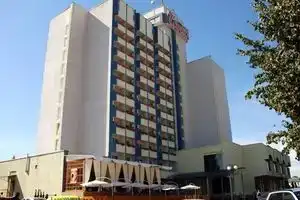 7 Days Hotel Kamyanets-Podilskyi, Каменец-Подольский