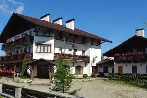 Alpenhof Pansion, Славское