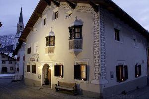 Hotel «Engiadina», Скуоль