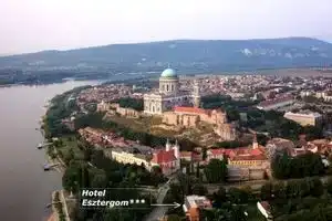 Hotel, Эстергом