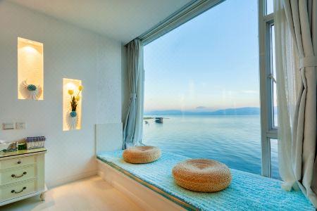 Dali Suwannatrara Sea View - 125