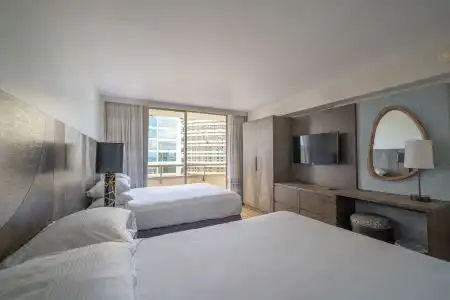 Embassy Suites by Hilton Waikiki Beach Walk - 103
