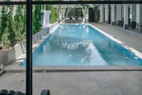 La Riva Boutique - 19