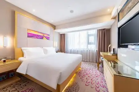 Lavande (Guangzhou Chimelong Shiqiao Metro Station Yifa Pedestrian Street) - 4