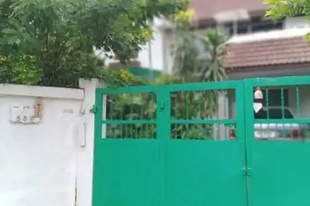 Young and Beautiful - 9