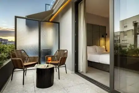 Magenta Luxury Suites - 23