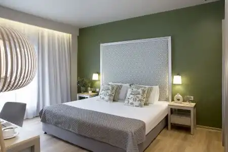 Central, Trademark Collection by Wyndham - 2