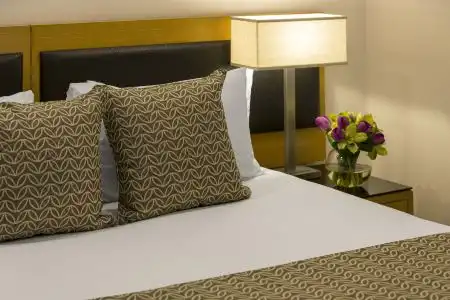 Oaks Elan - 44