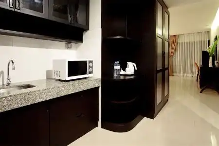 Palmyra Patong Resort Phuket - Sha Extra Plus - 13