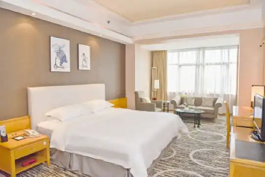 Guangzhou Baiyun - 81