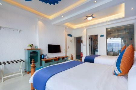 Dali Suwannatrara Sea View - 104