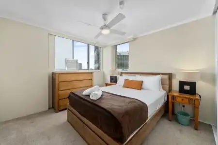 Sandpiper Broadbeach - 2