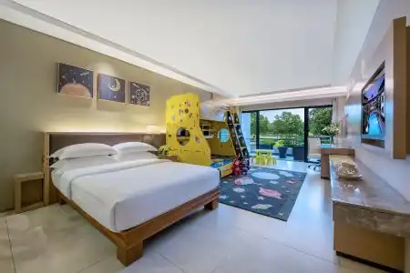 Mission Hills - 6