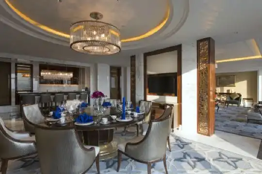 Sheraton Grand Wuhan Hankou - 75