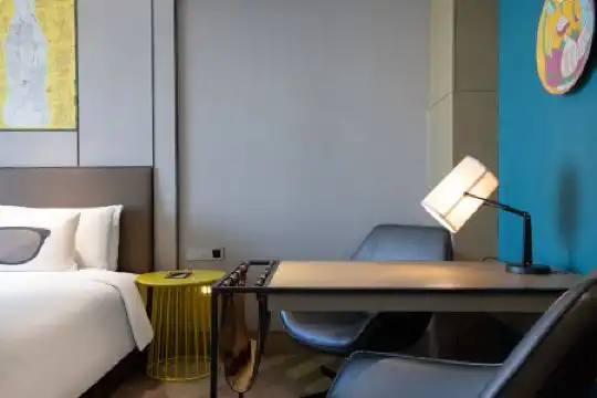 MiniMax Premier Shanghai Hongqiao - 107