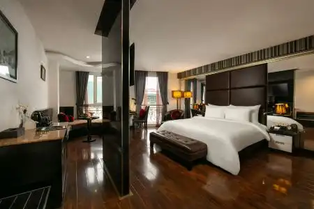 La Nueva Boutique Hanoi - 16