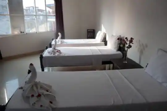 Happy Asia Boutique - 11