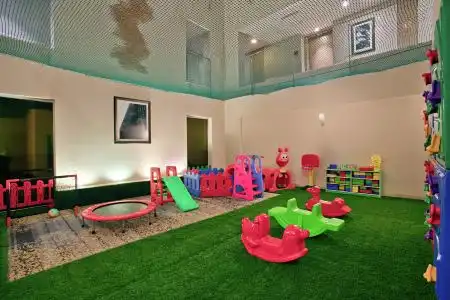 DoubleTree Suites by Hilton Bangalore - 5