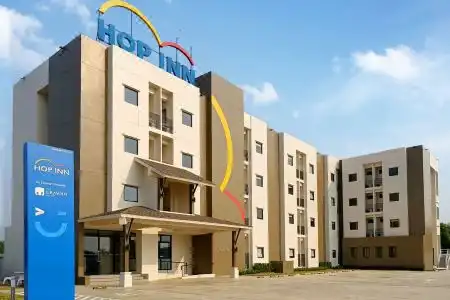 Hop Inn Nan - 3