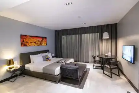S Ratchada - 3