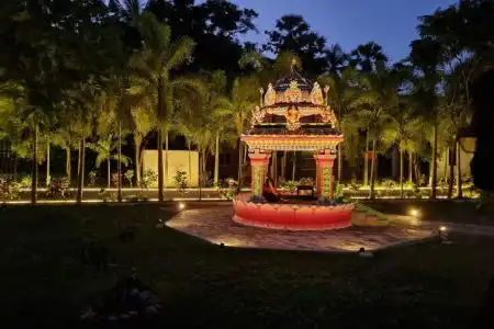 Queen Star Beach Resort - 4