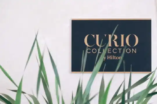 Sanya Yazhou Bay Resort, Curio Collection by Hilton - 8