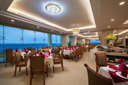 Gold Coast Resort & Spa - 6