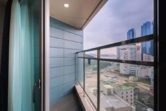 Boutique Terrace - 12