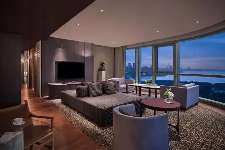 Andaz Shenzhen Bay - 65